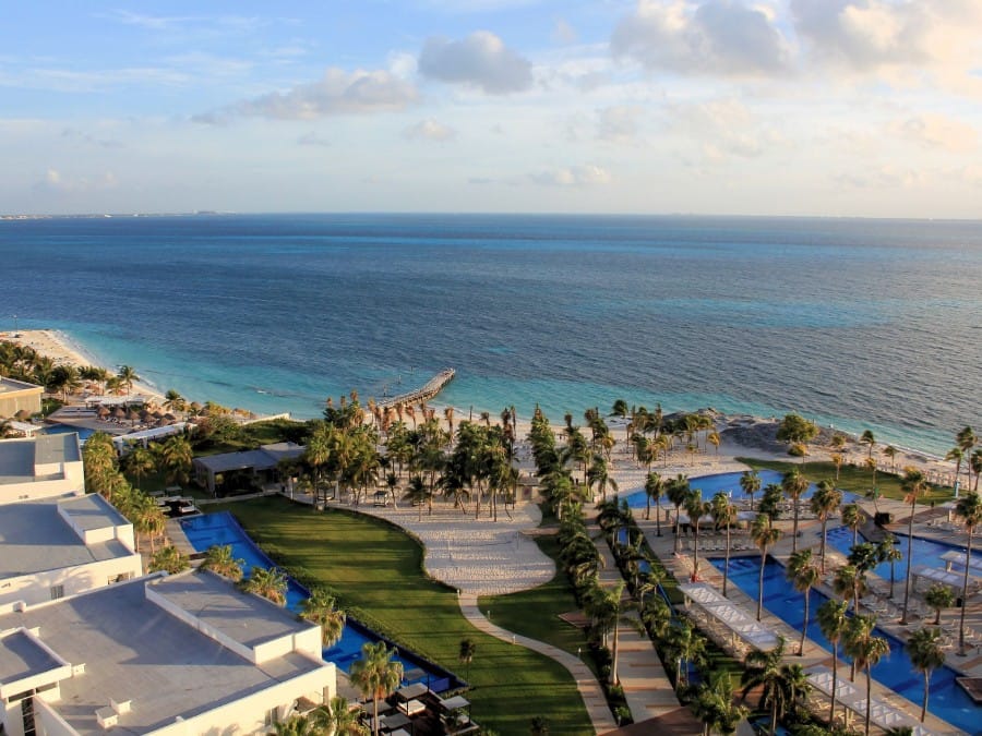 TravelXL-van-Limburg-YUCATAN-Cancun-hotelkamer-uitzicht