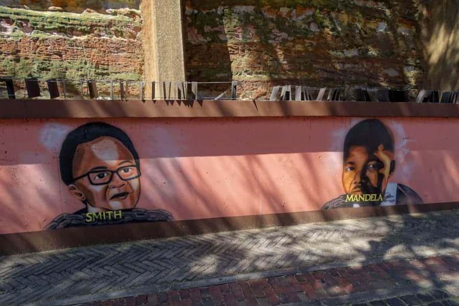 travelxl-van-limburg-zuid-afika-johannesburg-beschilderde-muur